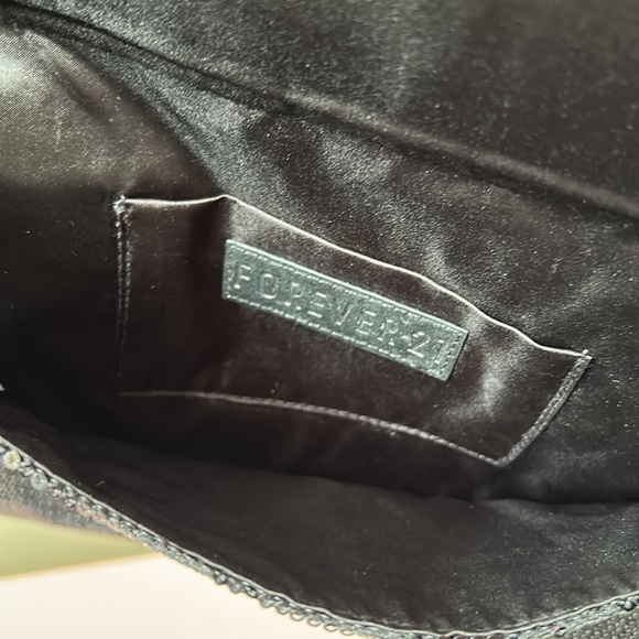 FOREVER 21 clutch bag - Picture 6 of 7